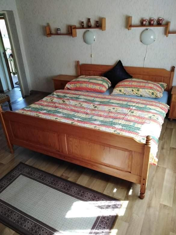 Guest House Kuks Екстериор снимка