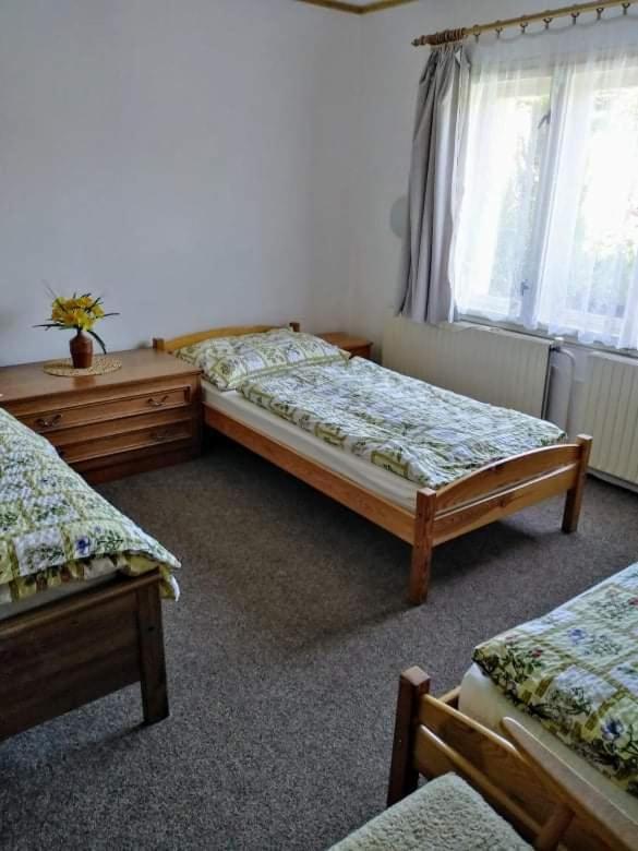 Guest House Kuks Екстериор снимка