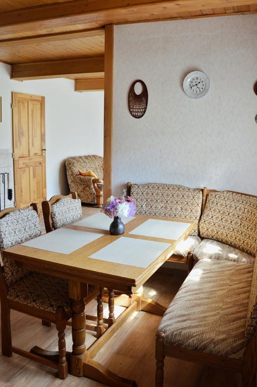 Guest House Kuks Екстериор снимка